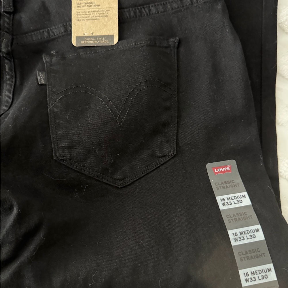 Levi's Classic Straight Black Jeans - Picture 8 of 12